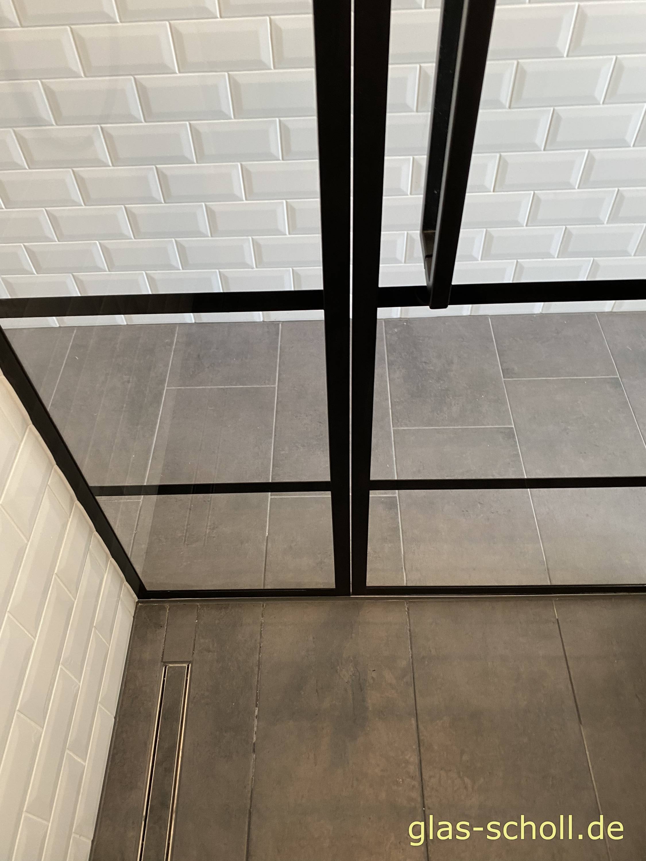 Industrial Style Glasduschen - Industrie Style - Stahl-Look - Like Steel von www.glas-scholl.de